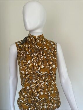 Cable & Gauge Mustard Floral Mock Neck Tank